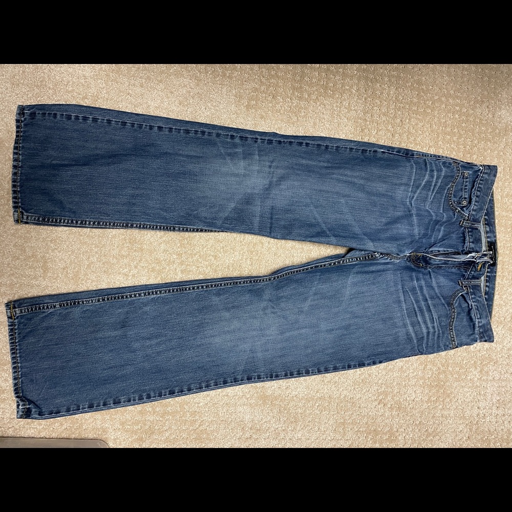 Banana Republic mens jeans. Straight fit size 34 X 32. Worn twice.